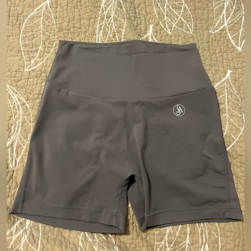 Allure the Brand Grey Butt Scrunch Shorts with Pockets
